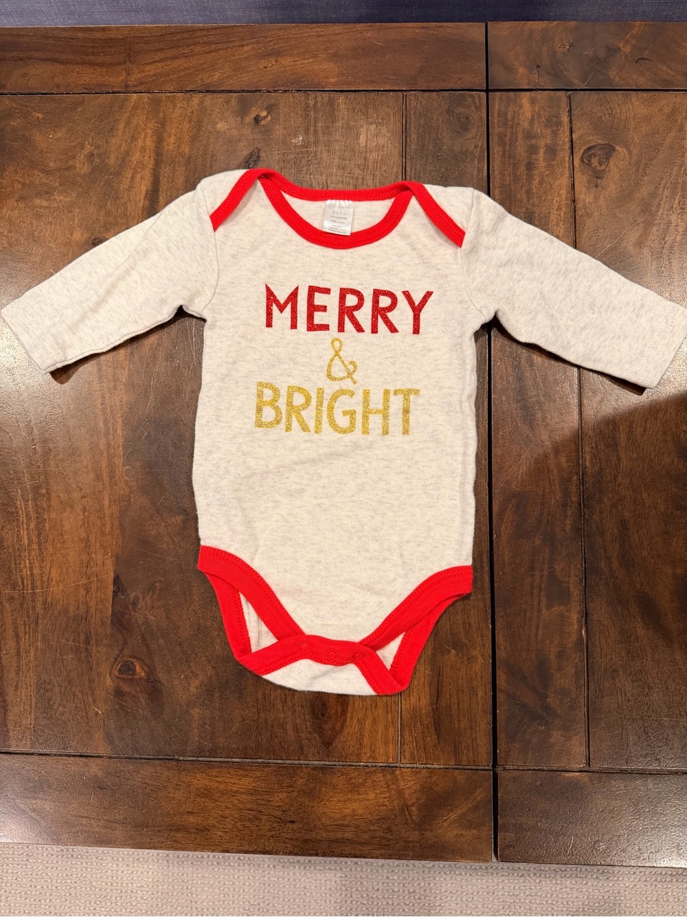 🍭6/$30 Modern Baby Christmas Onesie 6-9 m